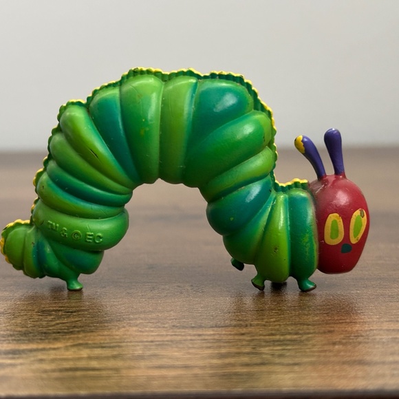Eric Carle THE VERY HUNGRY CATERPILLAR Figure Toy Figurine PVC Cake Topper 3" - Picture 1 of 7